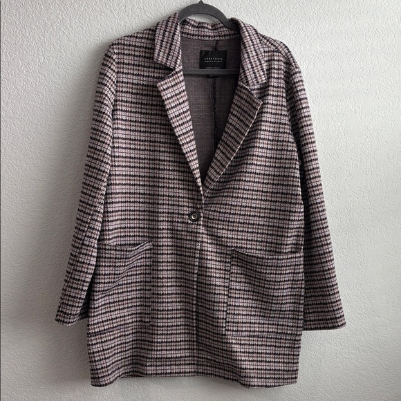Sanctuary Jackets & Blazers - Sanctuary Women's Black and White Plaid Blazer